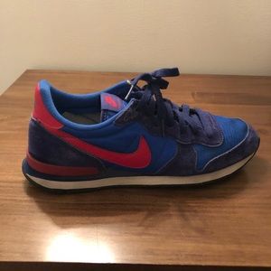 Classic Nike Pegasus 10.5 blue and orange